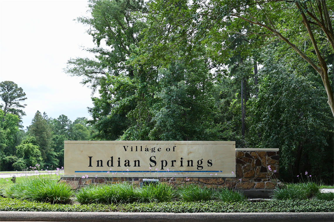 Photo of concrete sign with 