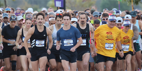 A large group of runners in a marathon