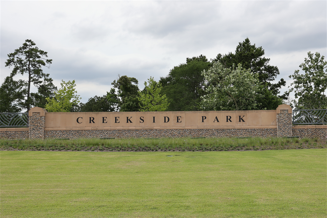 Photo of concrete sign with 
